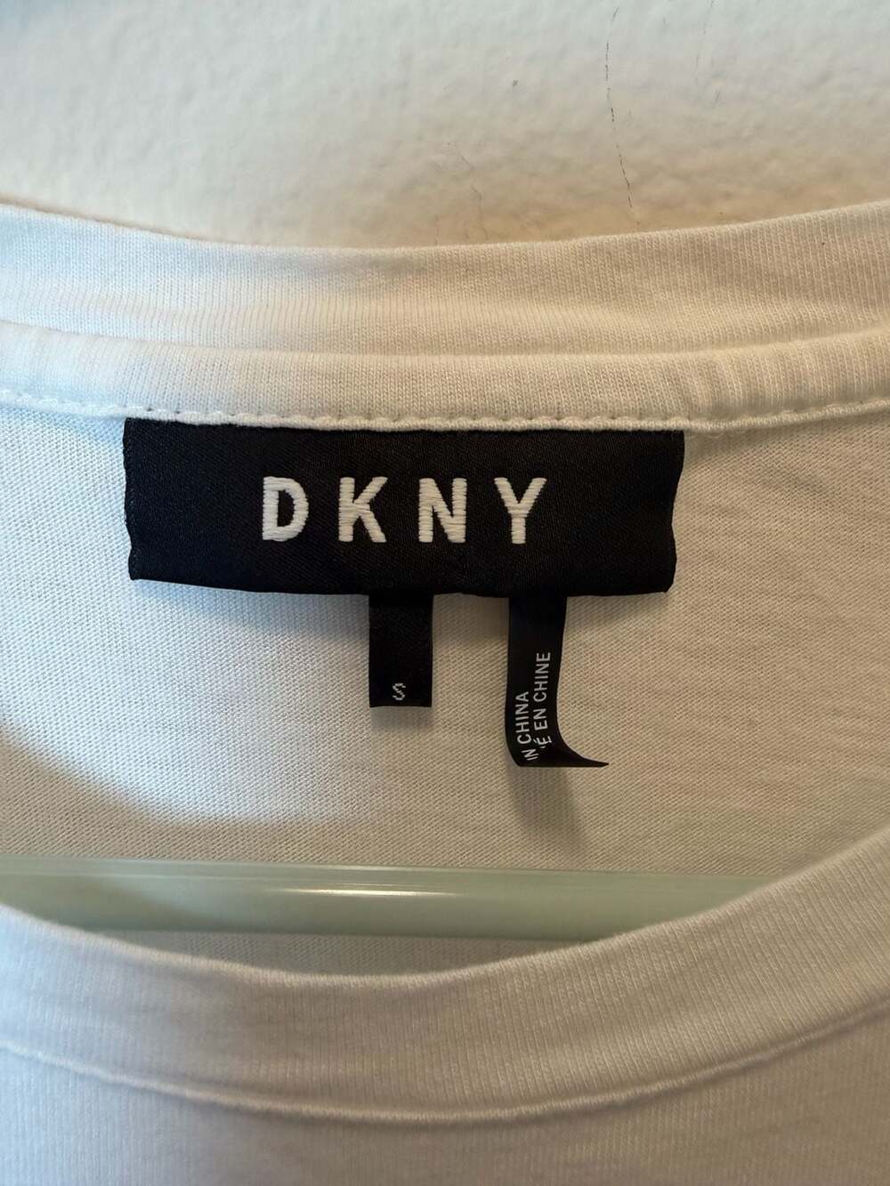 DKNY Women's White Short Sleeve T-Shirt with Rainbow Logo Size S - Picture 2 of 3